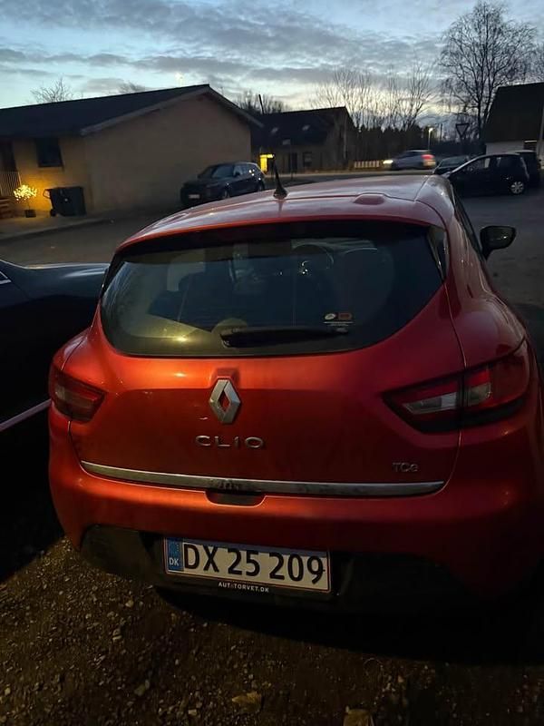 Brugt Renault Clio IV 90 HK (66 kW) 2014 Hatchback