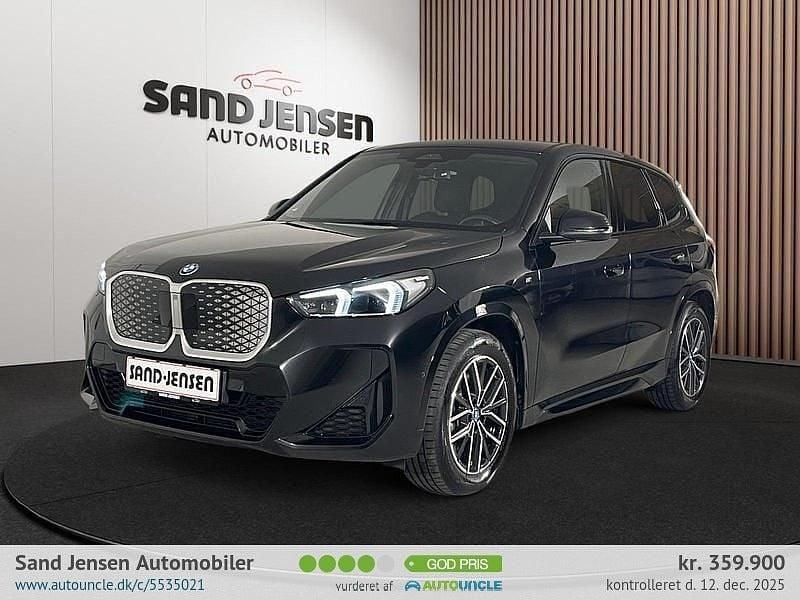 Sortmetal Brugt 2024 BMW iX1 M Sport SUV | 359.900 kr. (God pris) - Billede 1/3