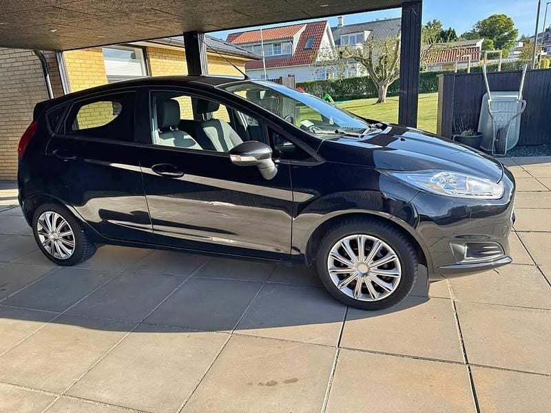 Sort Brugt 2016 Ford Fiesta Hatchback | 65.000 kr. (Fair pris) - Billede 1/4