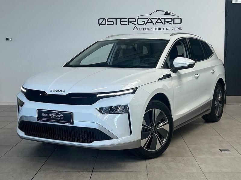 Hvid Ny 2025 Skoda Enyaq iV Loft SUV | 334.700 kr. (Super pris) - Billede 1/3