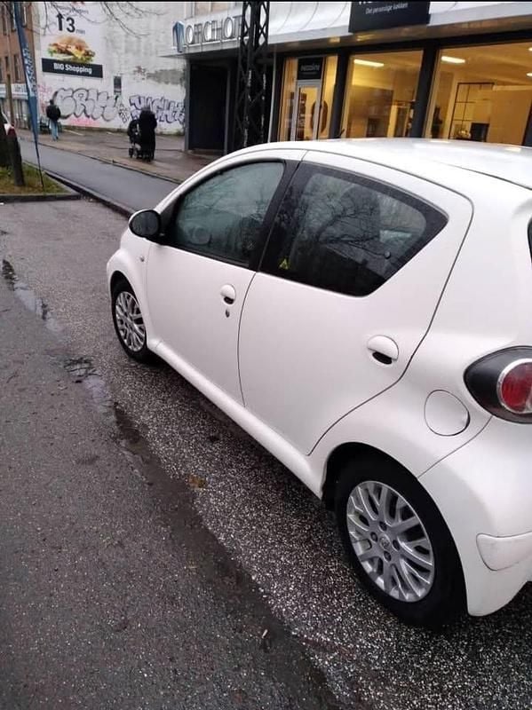Brugt Toyota Aygo 68 HK (50 kW) 2009 Hatchback