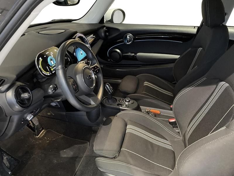 Brugt Mini Cooper SE Classic 135 kW (184 HK) 2023 Sort Hatchback