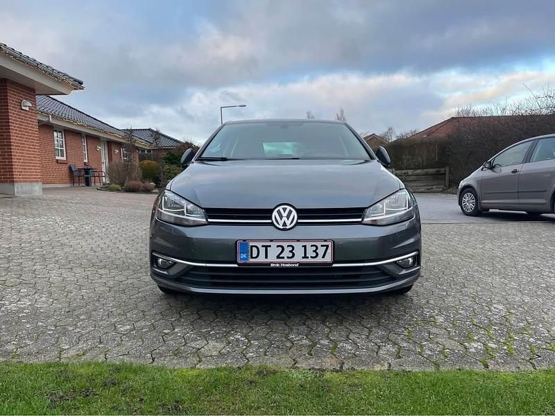 Brugt VW Golf VII Highline 150 HK (110 kW) 2018 Grå Hatchback