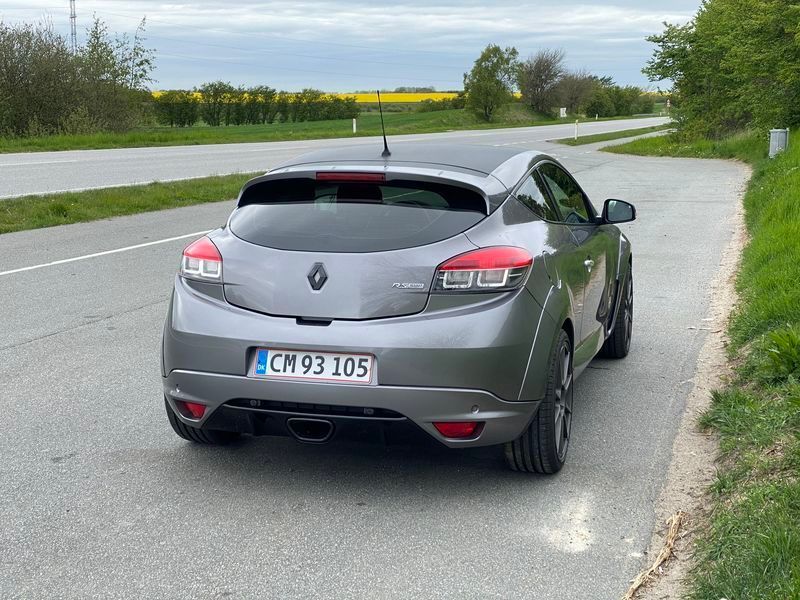 Grå Brugt 2011 Renault Mégane Authentique Coupe | 155.000 kr. - Billede 1/10