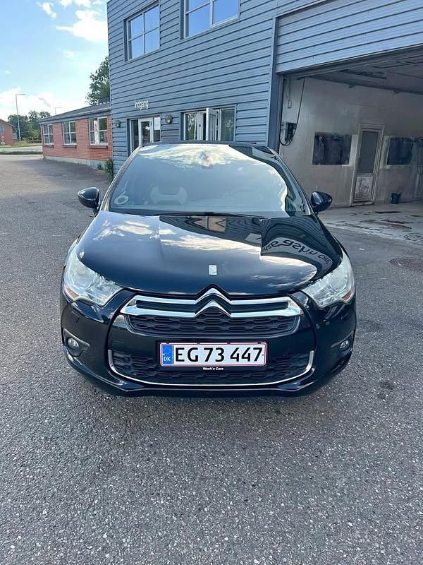 Sort Brugt 2012 Citroën DS4 Hatchback | 54.900 kr. - Billede 1/4