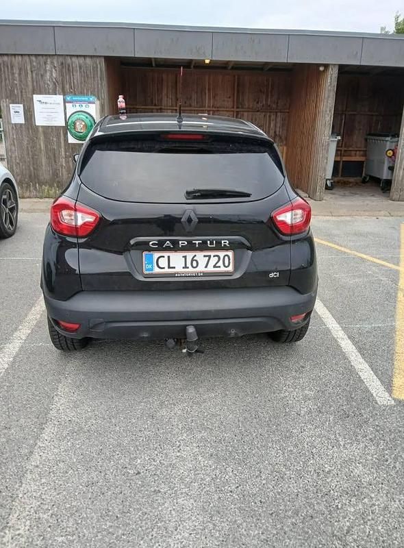Brugt Renault Captur 90 HK (66 kW) 2014 Sort SUV