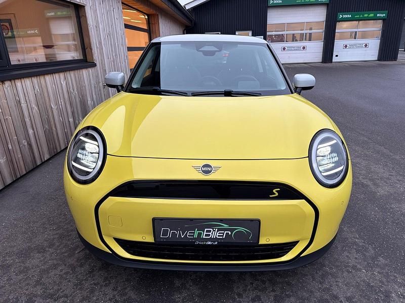 Brugt Mini Cooper SE 160 kW (218 HK) 2024 Gul Hatchback