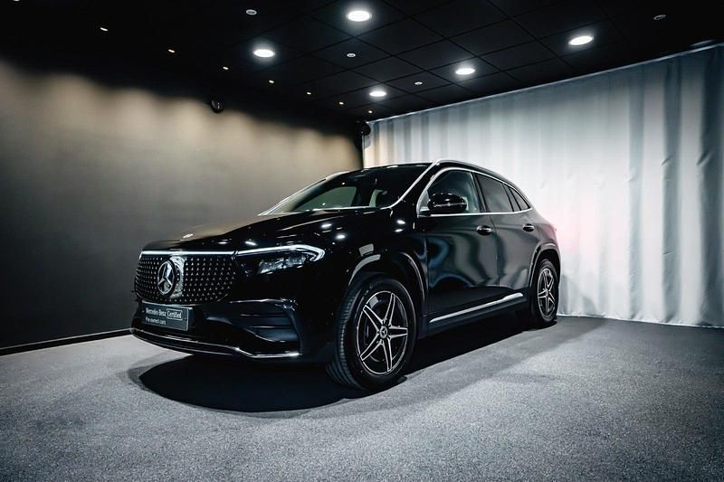 Farve: sort Brugt 2025 Mercedes EQA250+ Premium SUV | 374.900 kr. (Fair pris) - Billede 1/4