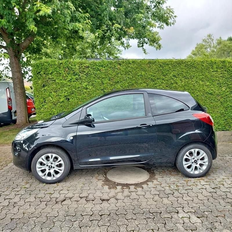 Sort Brugt 2014 Ford Ka Titanium Hatchback | 35.000 kr. (Fair pris) - Billede 1/4