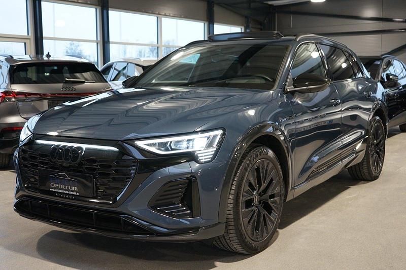 Blåmetal Brugt 2023 Audi Q8 e-tron S-Line SUV | 599.900 kr. (Dyr) - Billede 1/4