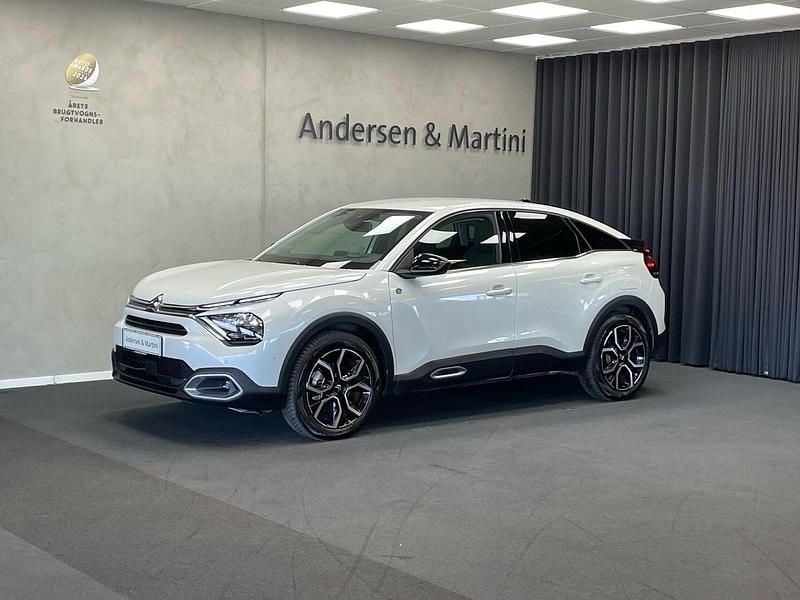 Perlmuttweiß Brugt 2024 Citroën e-C4 Hatchback | 177.800 kr. (Lidt for dyr) - Billede 1/4