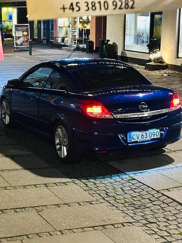 Brugt Opel Astra Cabriolet 140 HK (102 kW) 2007 Cabriolet