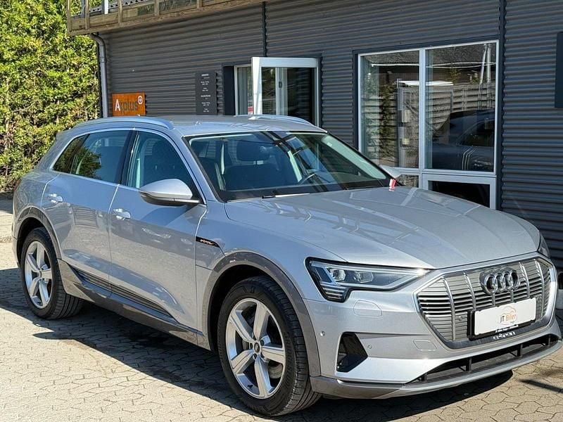 Sølvmetal Brugt 2022 Audi e-tron Prestige SUV | 294.900 kr. - Billede 1/4