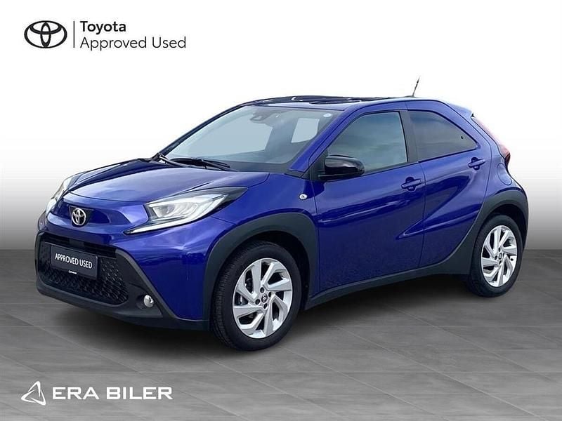 Juniper blue Brugt 2024 Toyota Aygo X Active SUV | 137.900 kr. (Fair pris) - Billede 1/3