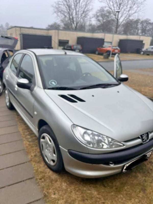 Brugt Peugeot 206 75 HK (55 kW) 2003 Hatchback
