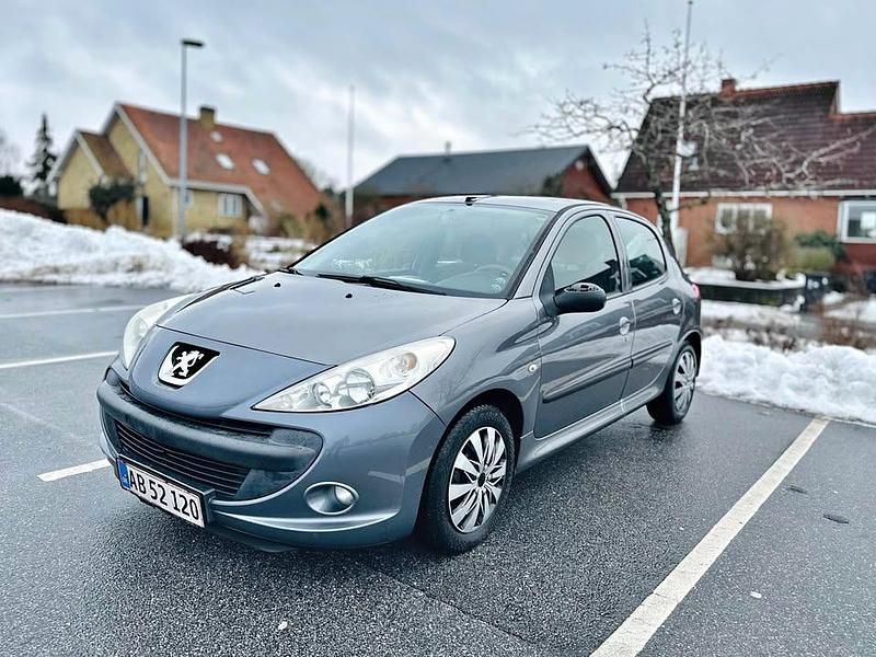Brugt Peugeot 206+ 68 HK (50 kW) 2012 Hatchback