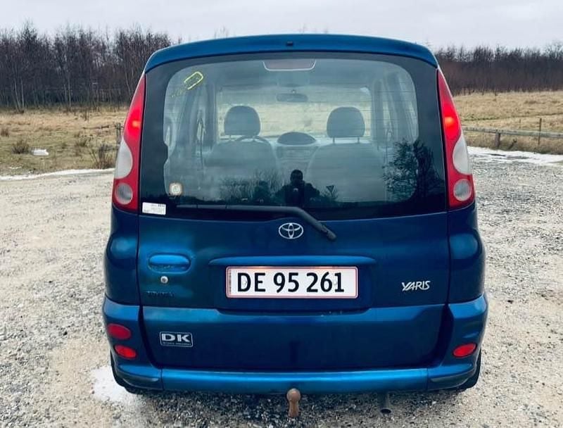 Brugt Toyota Yaris 86 HK (63 kW) 1999 Stationcar
