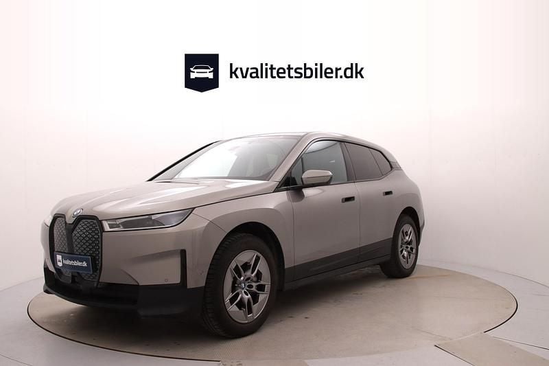 Gråmetal Brugt 2023 BMW iX SUV | 599.900 kr. (Fair pris) - Billede 1/4