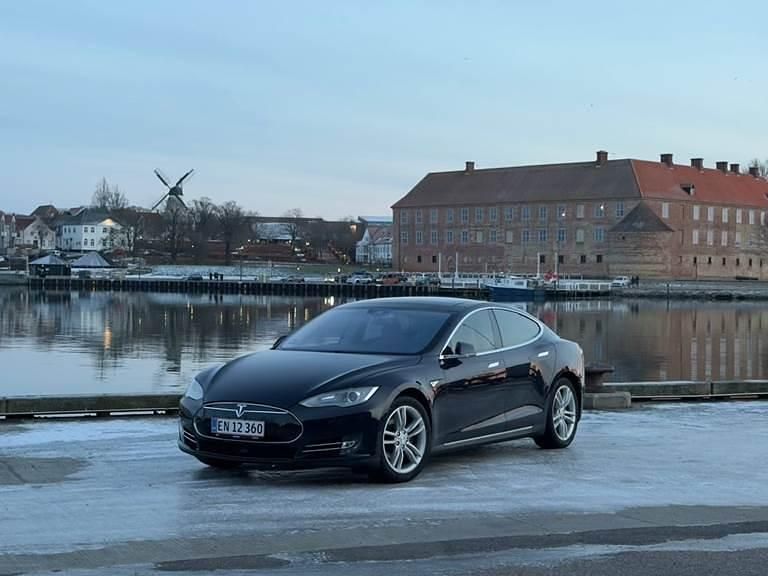 Brugt 2015 Tesla Model S Hatchback | 189.900 kr. - Billede 1/3