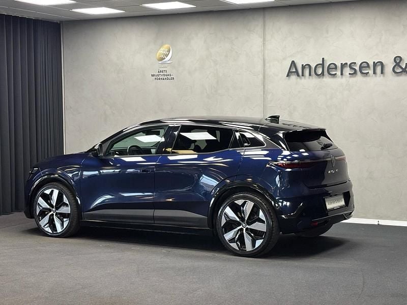 Brugt Renault Mégane IV Techno 95 kW (130 HK) 2023 Midnightblue Hatchback