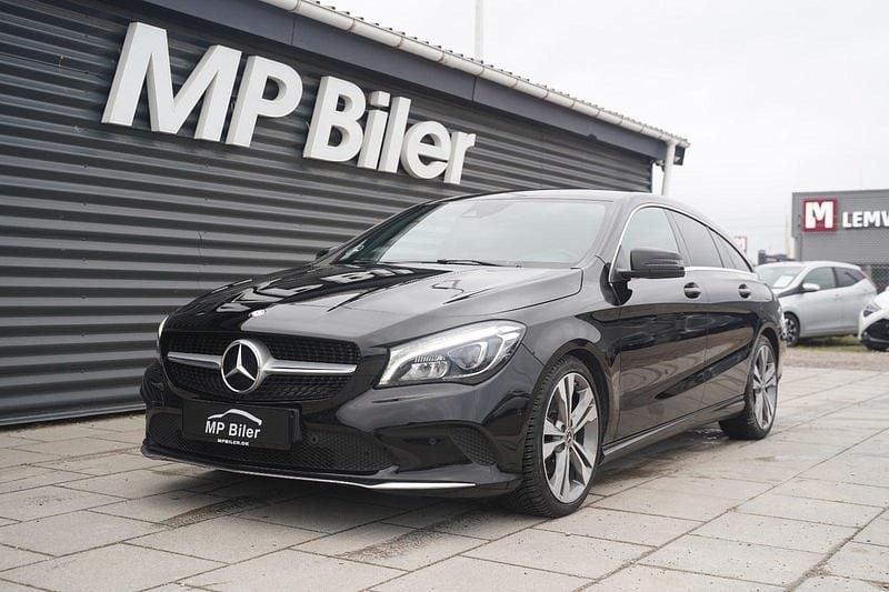 Sort Brugt 2018 Mercedes CLA200 Shooting Brake AMG line Stationcar | 169.900 kr. (Fair pris) - Billede 1/4