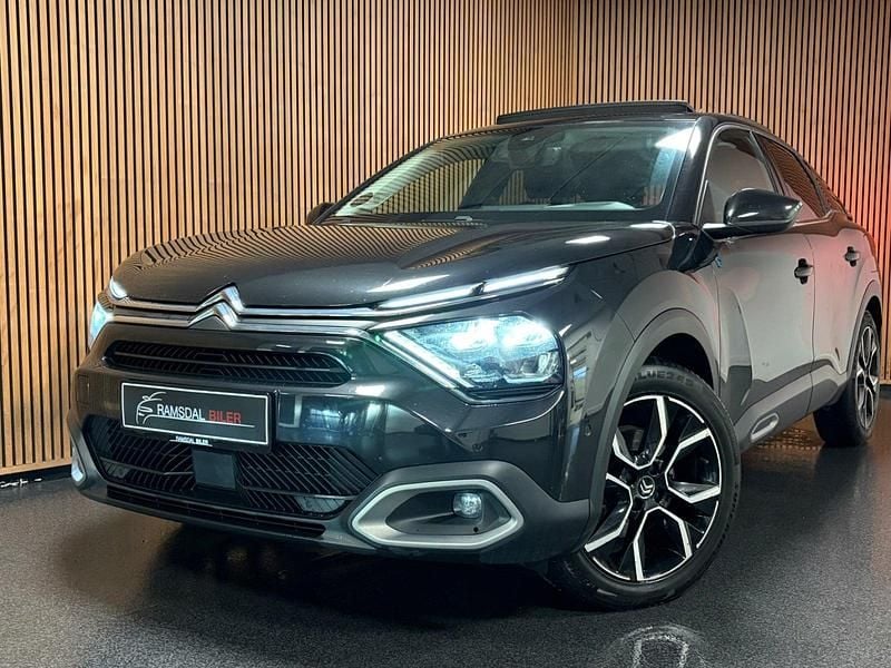 Brugt Citroën e-C4 Shine 100 kW (136 HK) 2021 Sort