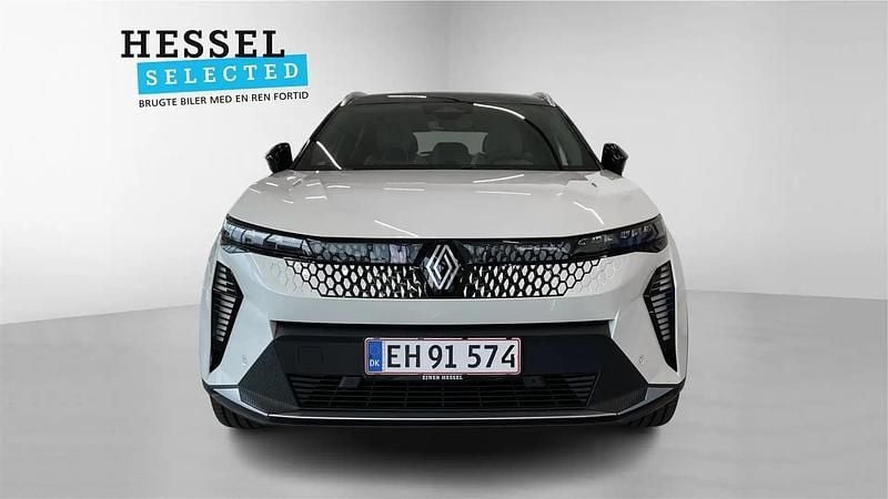 Brugt Renault Scenic E-Tech Iconic 161 kW (220 HK) 2025 Hvid nacré / sort tag SUV