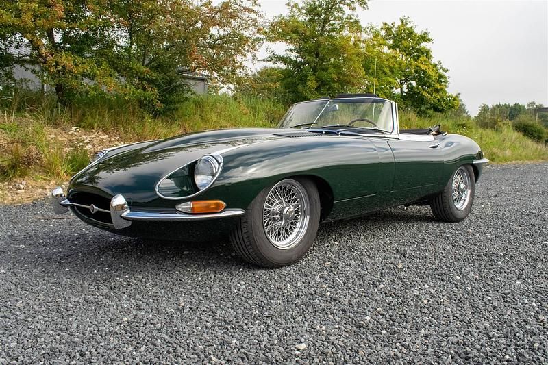 Brugt Jaguar E-Type 265 HK (194 kW) 1968