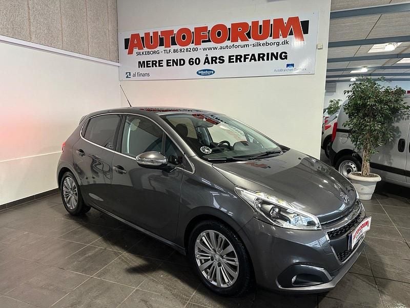 Gråmetal Brugt 2018 Peugeot 208 Allure Sky Hatchback | 69.900 kr. (Fair pris) - Billede 1/4