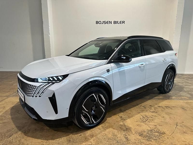 Brugt Peugeot e-5008 GT 154 kW (210 HK) 2025 Okenite white SUV