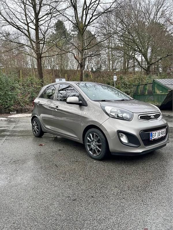 Brugt Kia Picanto 84 HK (61 kW) 2013 Grå Hatchback