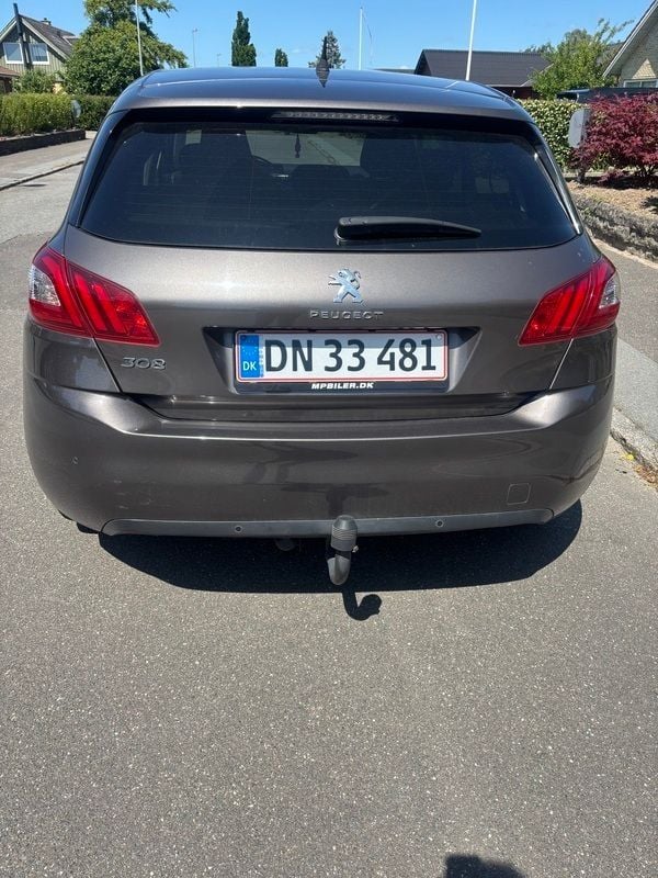 Grå Brugt 2016 Peugeot 308 Style Hatchback | 86.000 kr. (Fair pris) - Billede 1/4