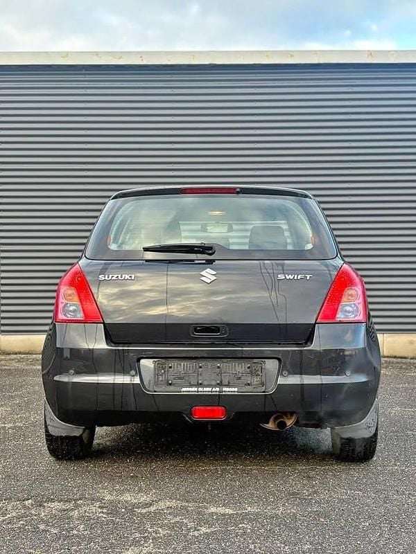 Brugt Suzuki Swift 2011 Hatchback