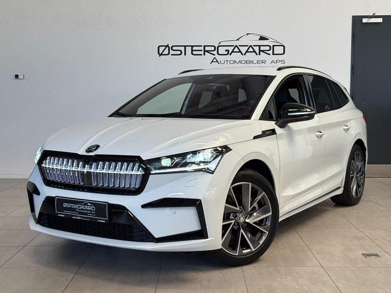 Hvid Brugt 2024 Skoda Enyaq iV SportLine SUV | 377.700 kr. (Fair pris) - Billede 1/4