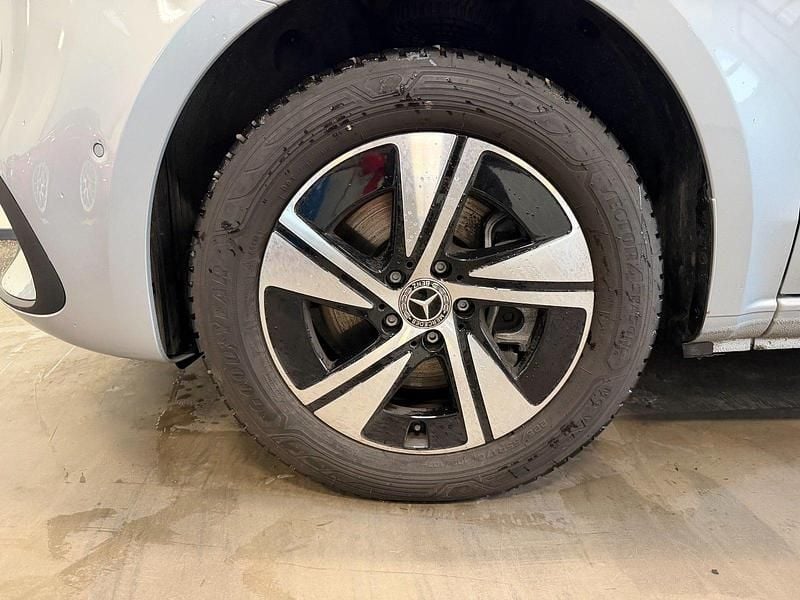 Ny Mercedes Vito 190 HK (139 kW) 2025 Sølvmetal Van