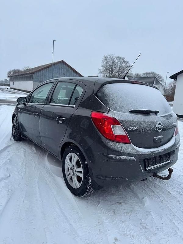 Brugt Opel Corsa Cosmo 95 HK (69 kW) 2013 Hatchback