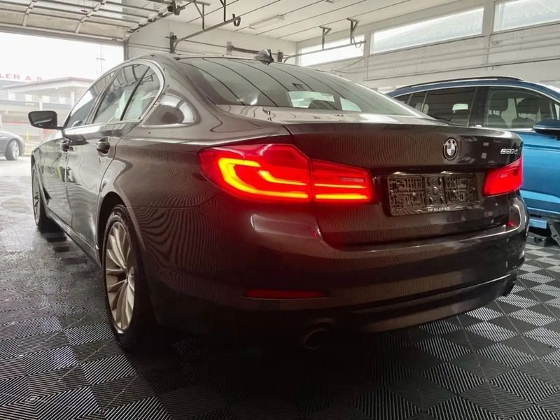 Brugt BMW 520 Sport Line 190 HK (139 kW) 2019 Gråmetal Sedan