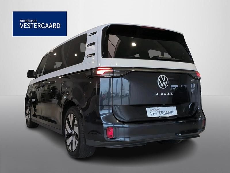Ny VW ID. Buzz Pro 150 kW (204 HK) 2025 Blå MPV