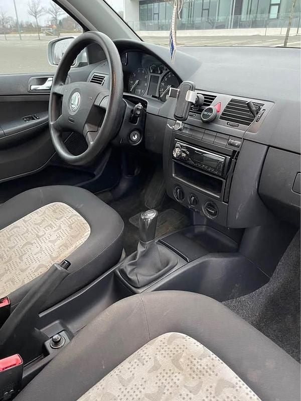 Brugt Skoda Fabia 64 HK (47 kW) 2004 Hatchback