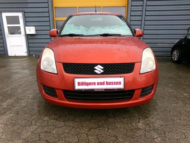 Brugt 2009 Suzuki Swift GL Hatchback | 14.999 kr. (Fair pris) - Billede 1/4