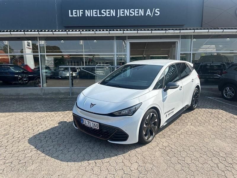 Hvidmetal Brugt 2024 Cupra Born e-Boost Hatchback | 239.900 kr. (Fair pris) - Billede 1/4