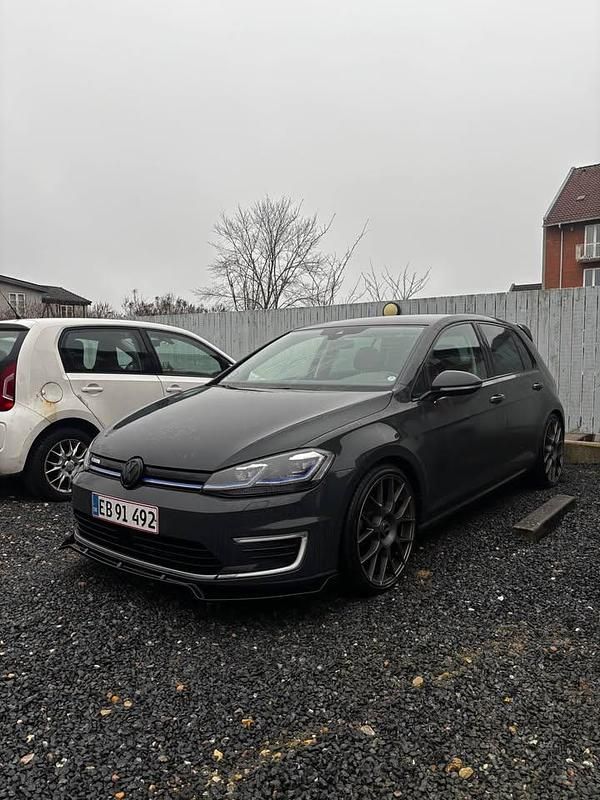 Brugt VW e-Golf 100 kW (136 HK) 2021 Hatchback
