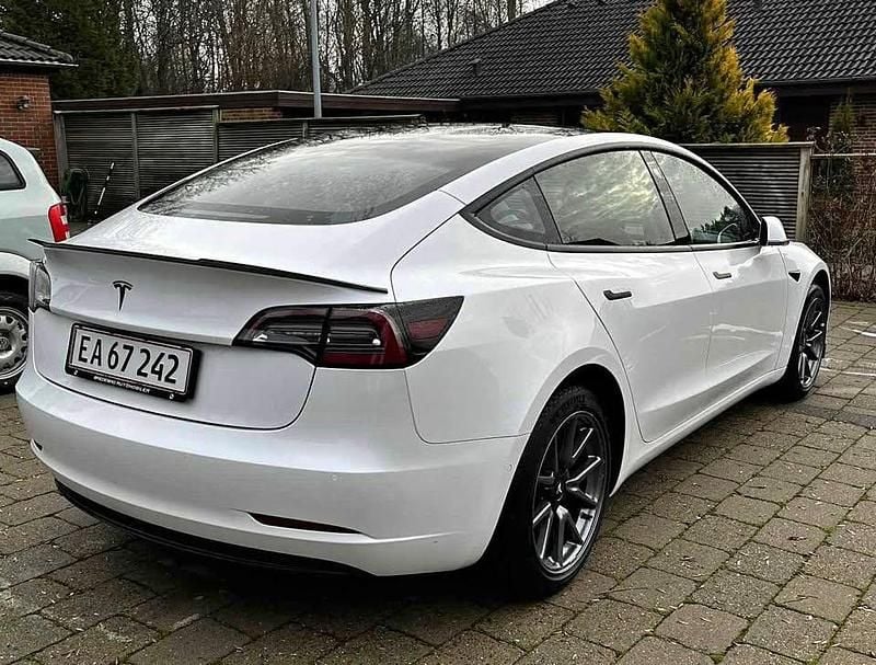 Brugt Tesla Model 3 239 kW (325 HK) 2020 Sedan