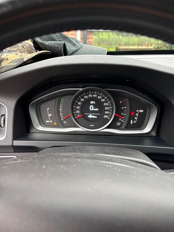 Sort Brugt 2014 Volvo V60 Kinetic Stationcar | 75.000 kr. (Super pris) - Billede 1/5