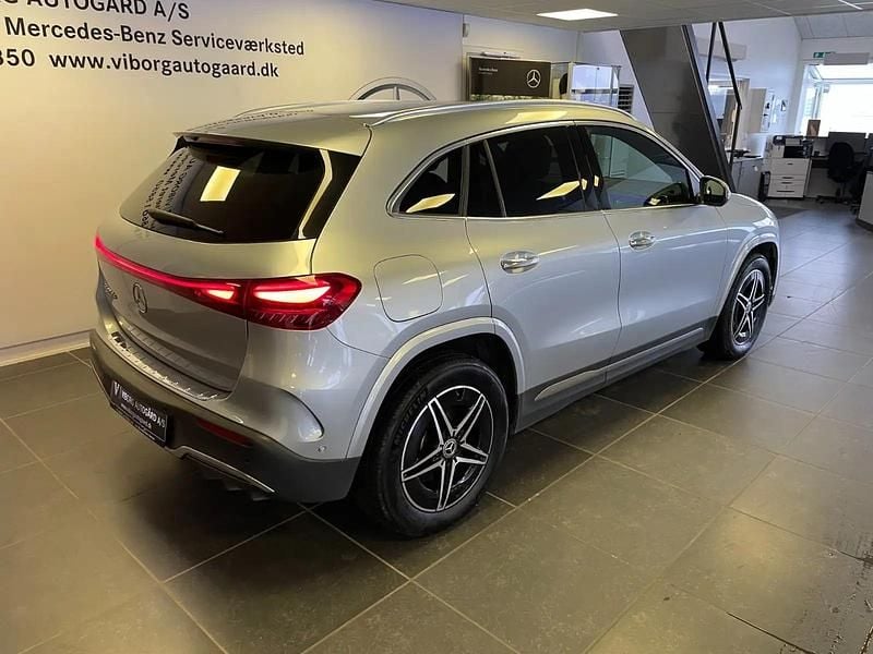 Brugt Mercedes EQA250+ AMG 139 kW (190 HK) 2024 Sølvmetal SUV