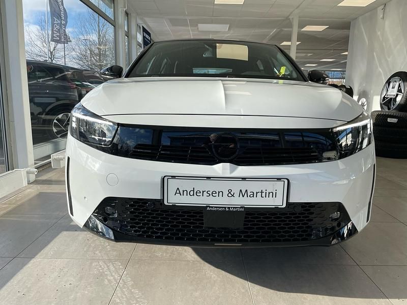 Brugt Opel Corsa-e GS Line 100 kW (136 HK) 2024 Hvid Hatchback