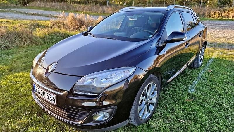 Sort Brugt 2012 Renault Mégane III Stationcar | 25.000 kr. - Billede 1/4