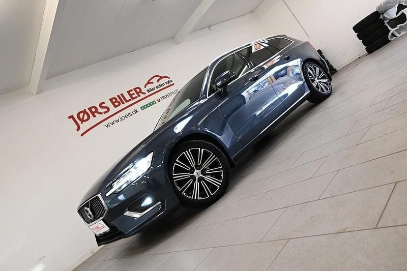 Blåmetal Brugt 2020 Volvo V60 Inscription Stationcar | 319.800 kr. (Fair pris) - Billede 1/4
