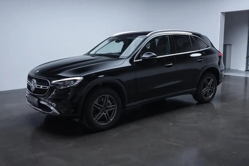 Sort Brugt 2023 Mercedes GLC300e SUV | 624.900 kr. - Billede 1/3