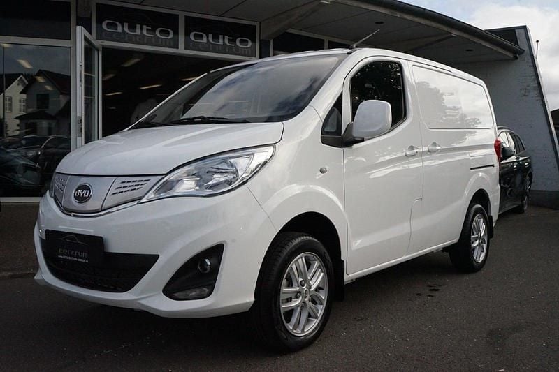 Hvid Ny 2025 BYD ETP3 Van | 109.900 kr. - Billede 1/4